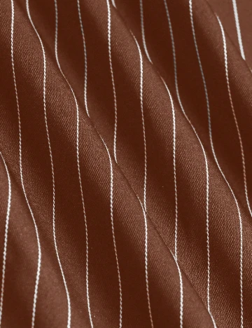 Pantaloni SHEIN, maro