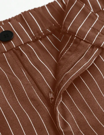 Pantaloni SHEIN, maro