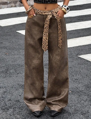 Pantaloni SHEIN, maro