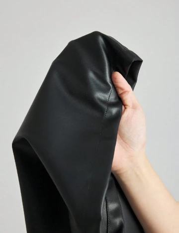 Pantaloni SHEIN, negru