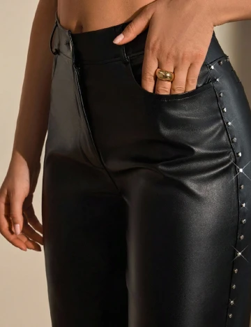 Pantaloni SHEIN, negru