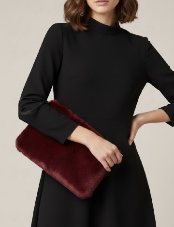 
						Geanta Pull&Bear, visiniu