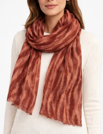 Esarfa Pull&Bear, maro