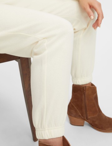 Pantaloni Pieces, crem