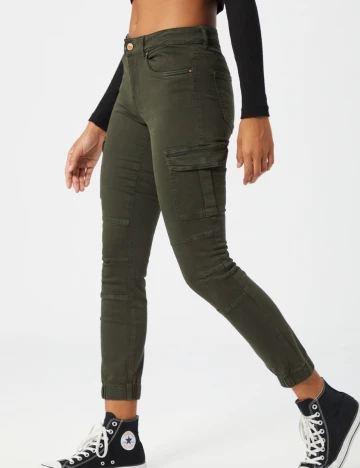 Pantaloni Only, kaki