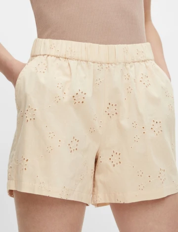 Pantaloni scurti Pieces, galben, L