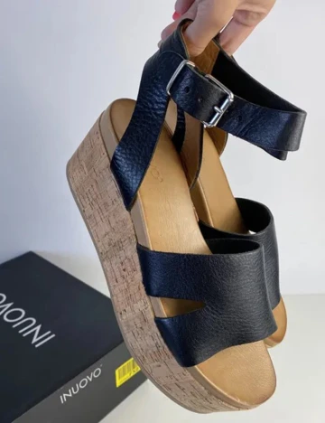 Sandale cu platforma  INUOVO, negru, 36