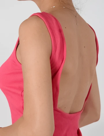 Body Only, corai, M