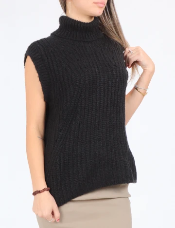 Vesta Vila, negru, S Negru