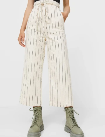 Pantaloni Stradivarius, crem, 34