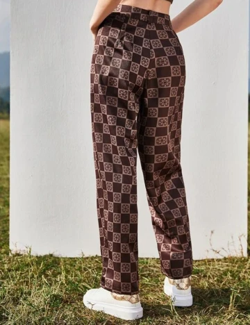 Pantaloni SHEIN, maro, L